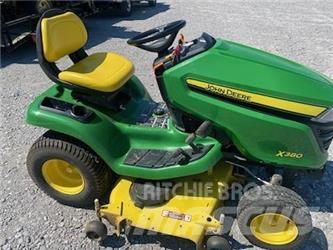 John Deere X380 小型拖拉机