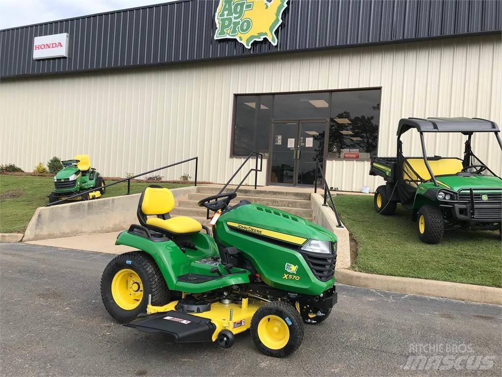 John Deere X570 小型拖拉机