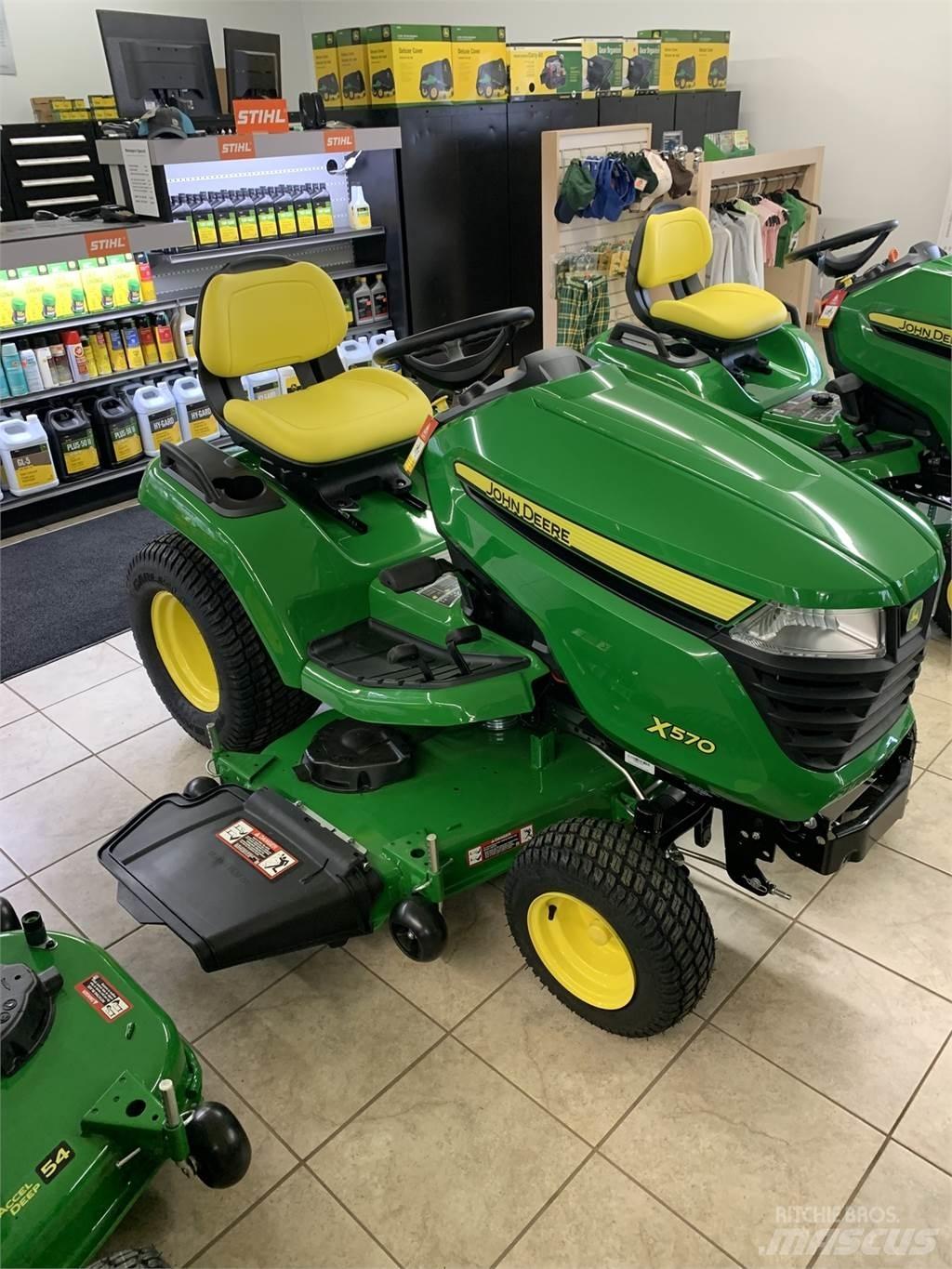 John Deere X570 小型拖拉机