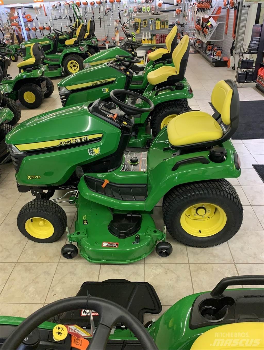 John Deere X570 小型拖拉机