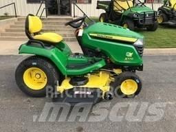 John Deere X570 小型拖拉机