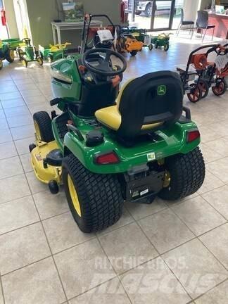 John Deere X570 小型拖拉机