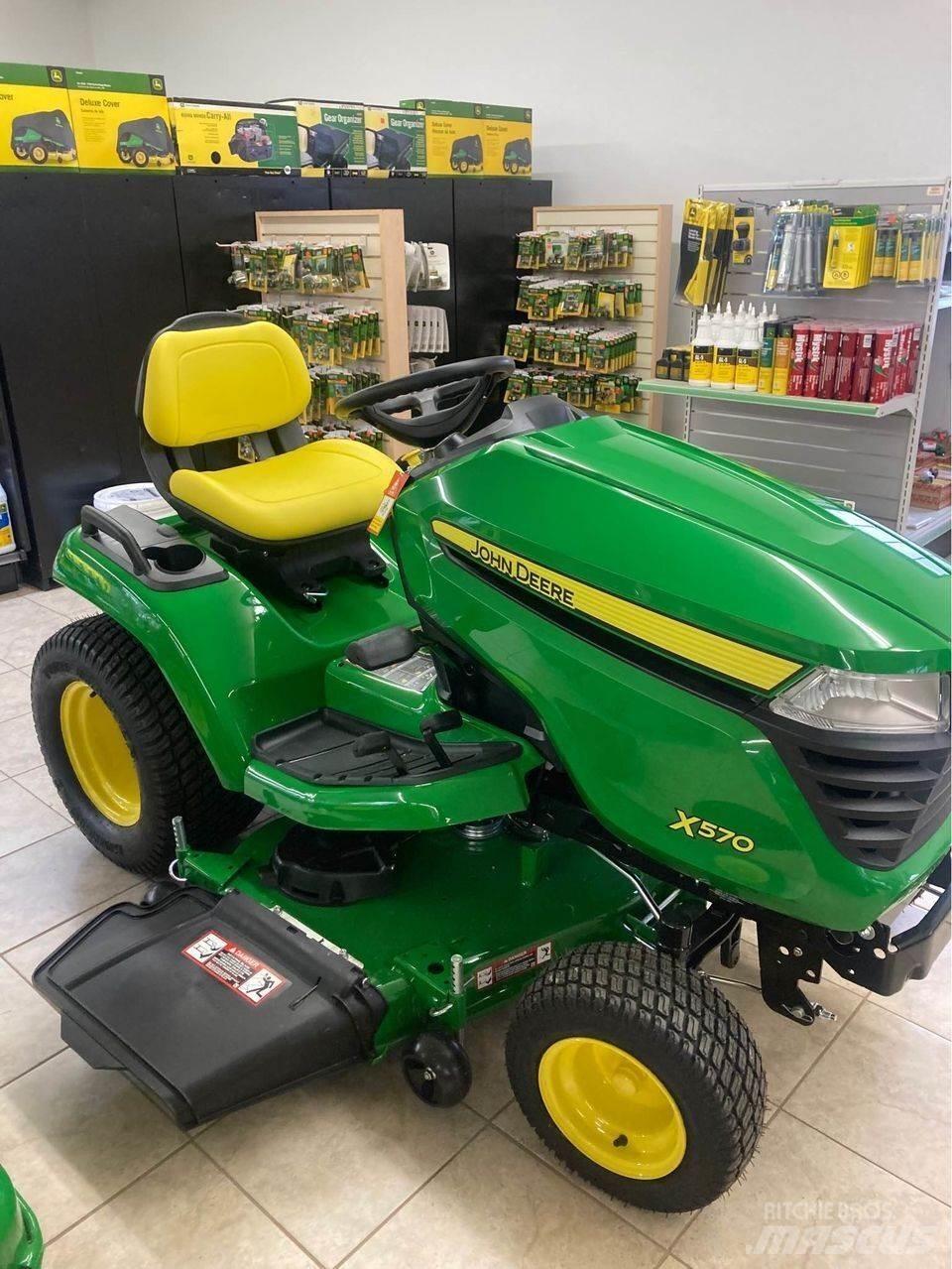 John Deere X570 小型拖拉机