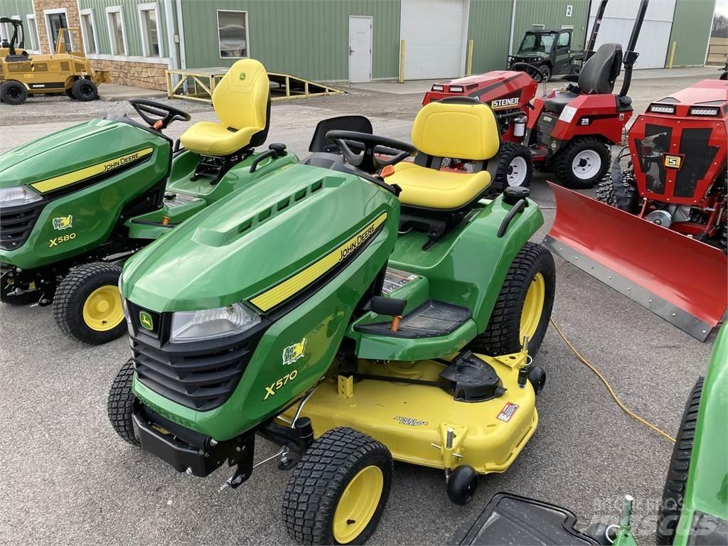 John Deere X570 小型拖拉机