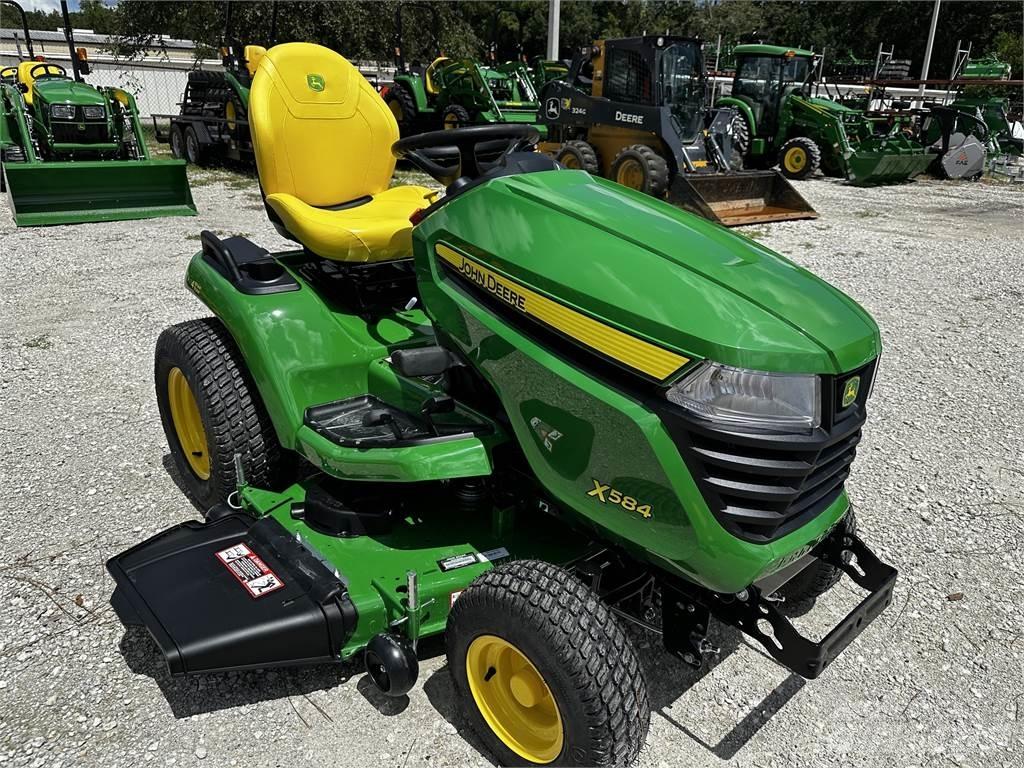 John Deere X584 小型拖拉机