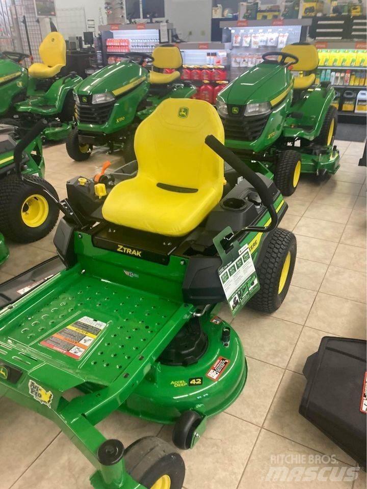 John Deere Z315E 零回转割草机