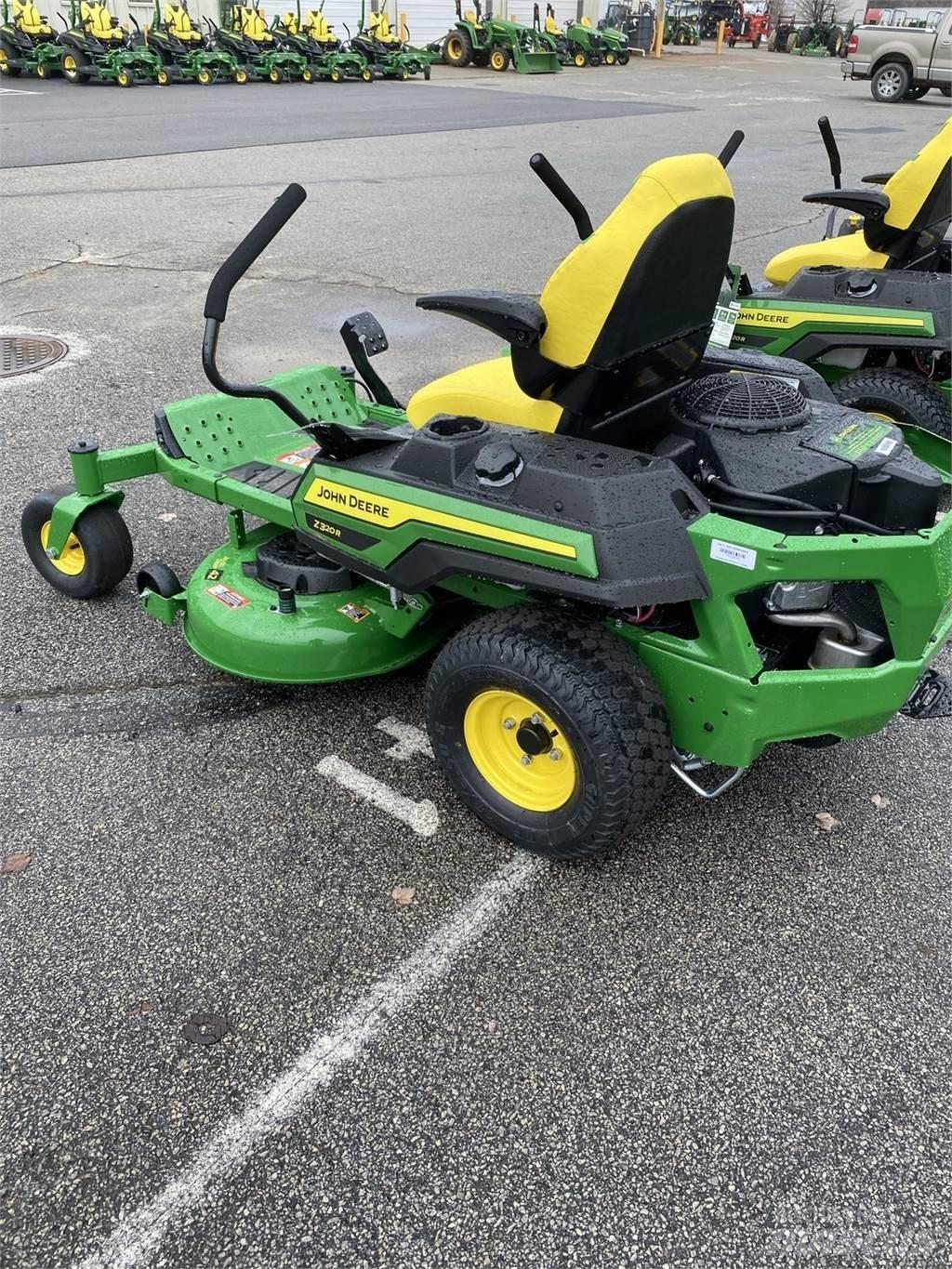 John Deere Z320R 零回转割草机