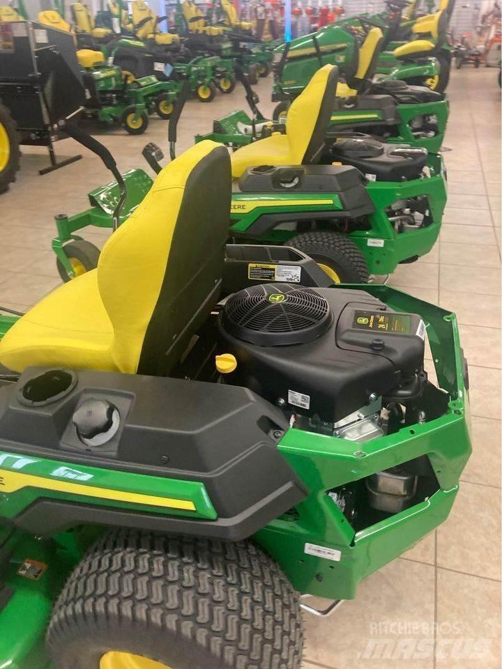 John Deere Z325E 零回转割草机