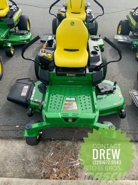 John Deere Z325E 零回转割草机
