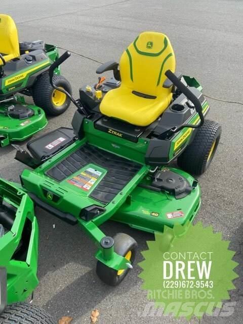 John Deere Z330R 零回转割草机