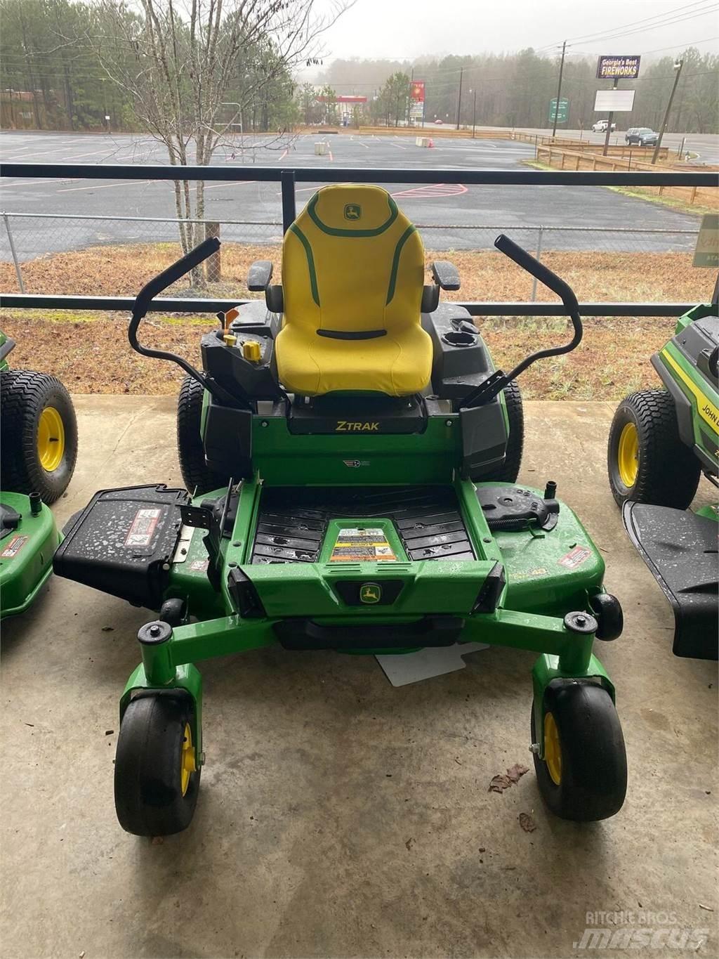 John Deere Z330R 零回转割草机