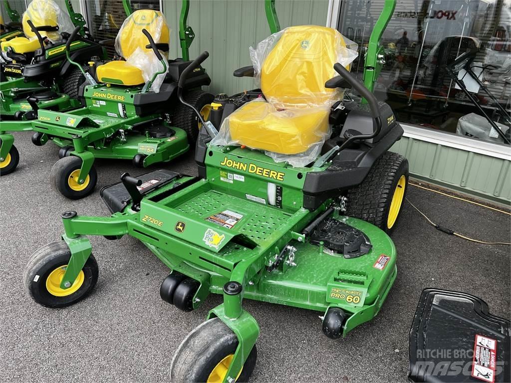 John Deere Z720E 零回转割草机