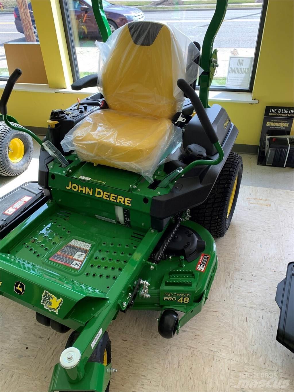 John Deere Z735M 零回转割草机