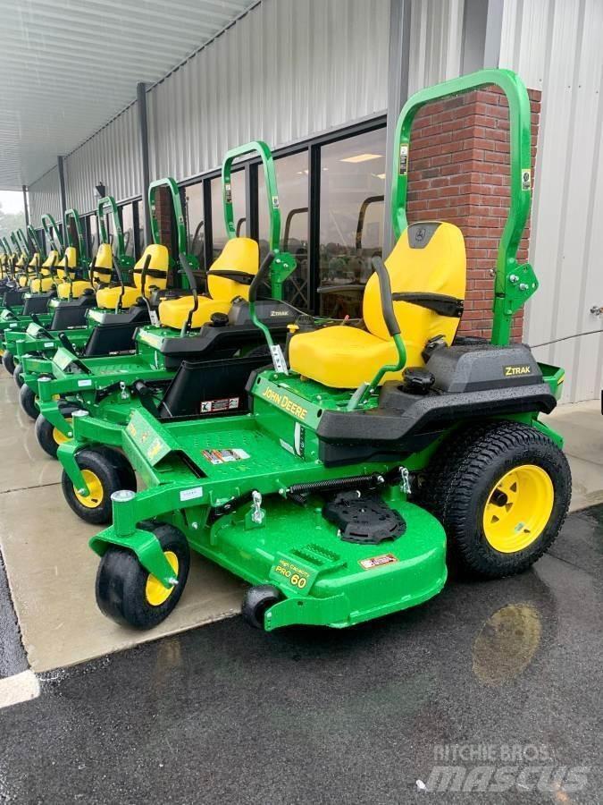 John Deere Z735M 零回转割草机