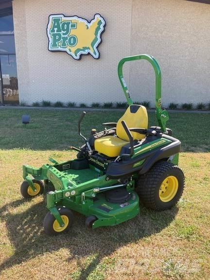 John Deere Z915E 零回转割草机