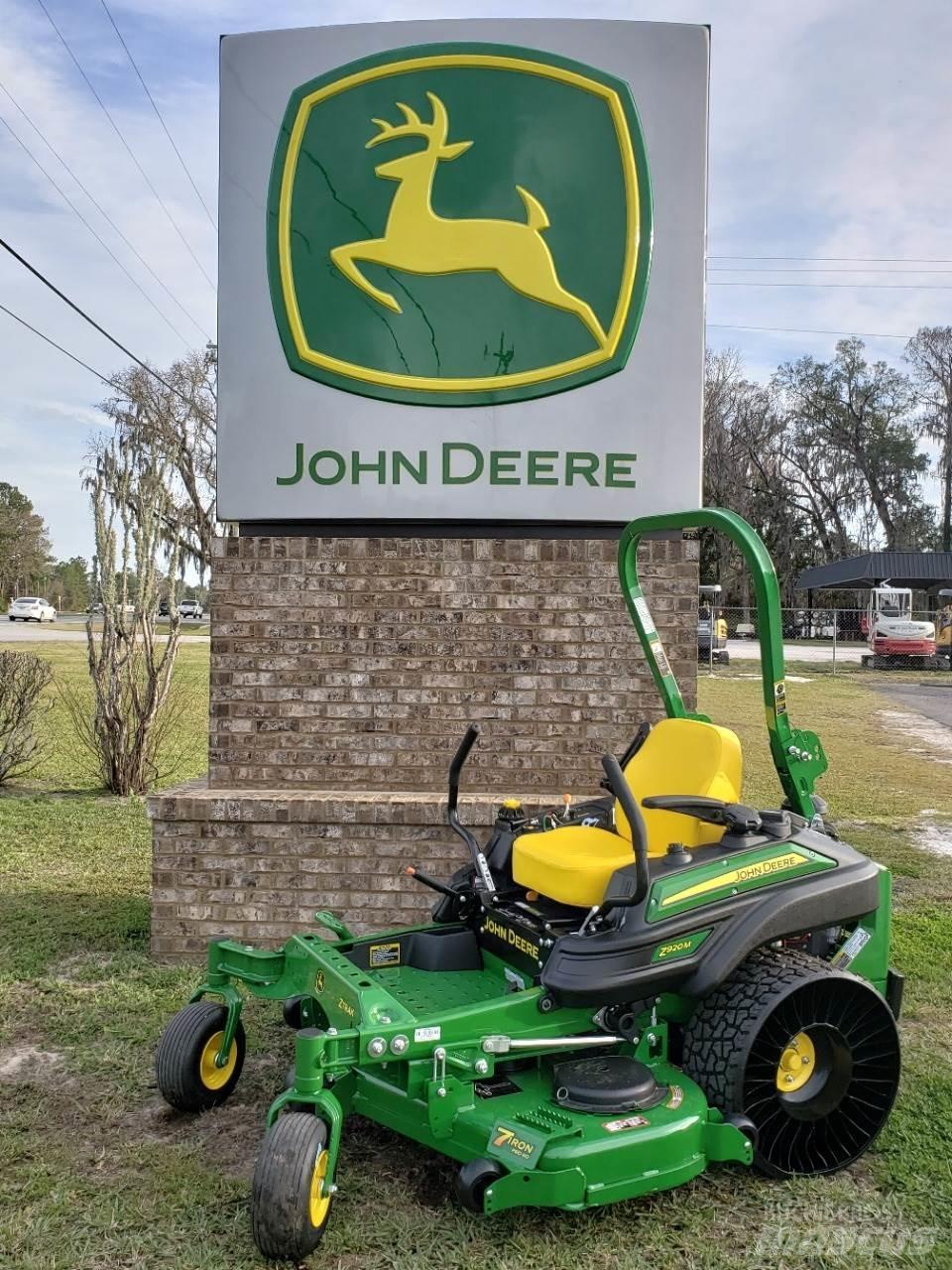 John Deere Z920M 零回转割草机
