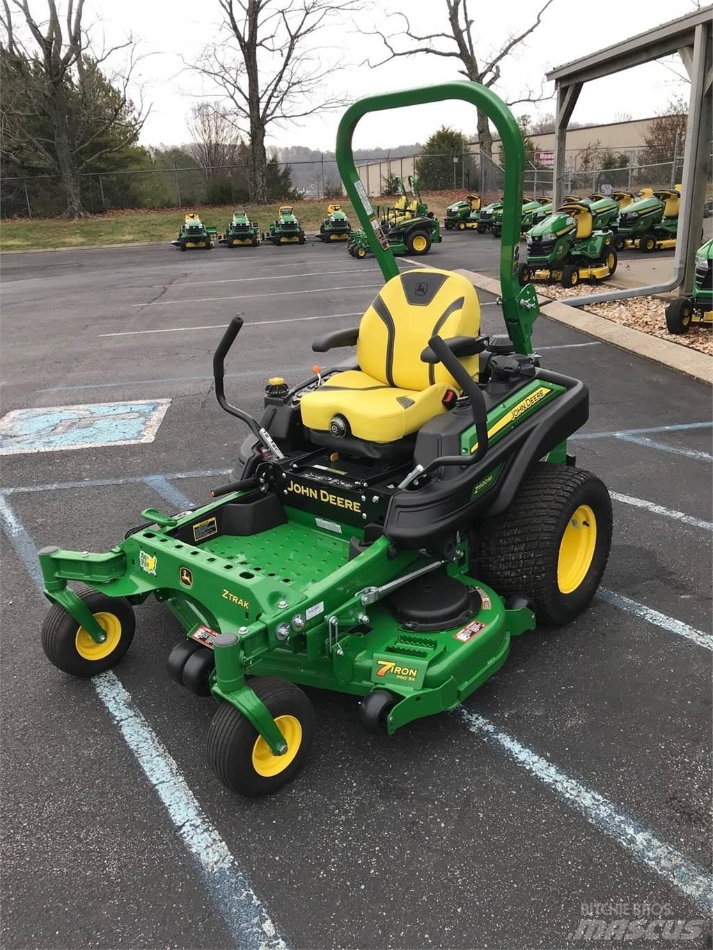 John Deere Z920M 零回转割草机