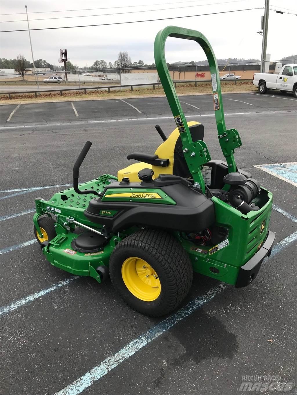 John Deere Z920M 零回转割草机