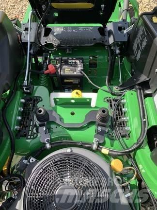 John Deere Z920M 零回转割草机