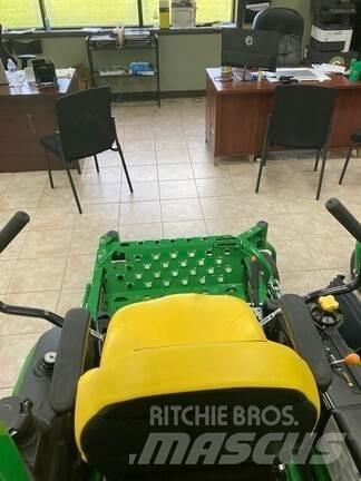 John Deere Z920M 零回转割草机