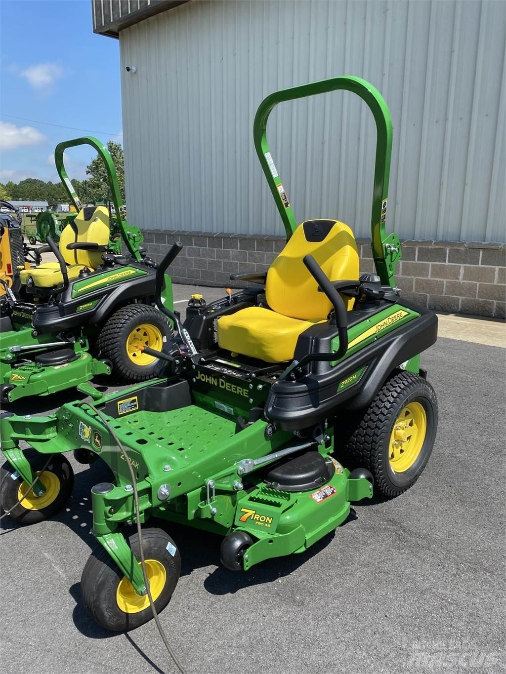 John Deere Z920M 零回转割草机