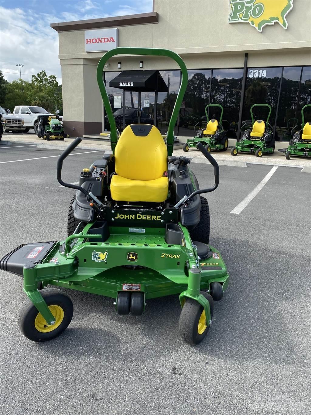 John Deere Z920M 零回转割草机