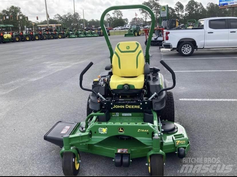 John Deere Z920M 零回转割草机