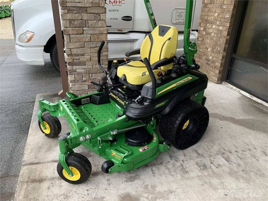 John Deere Z930M 零回转割草机