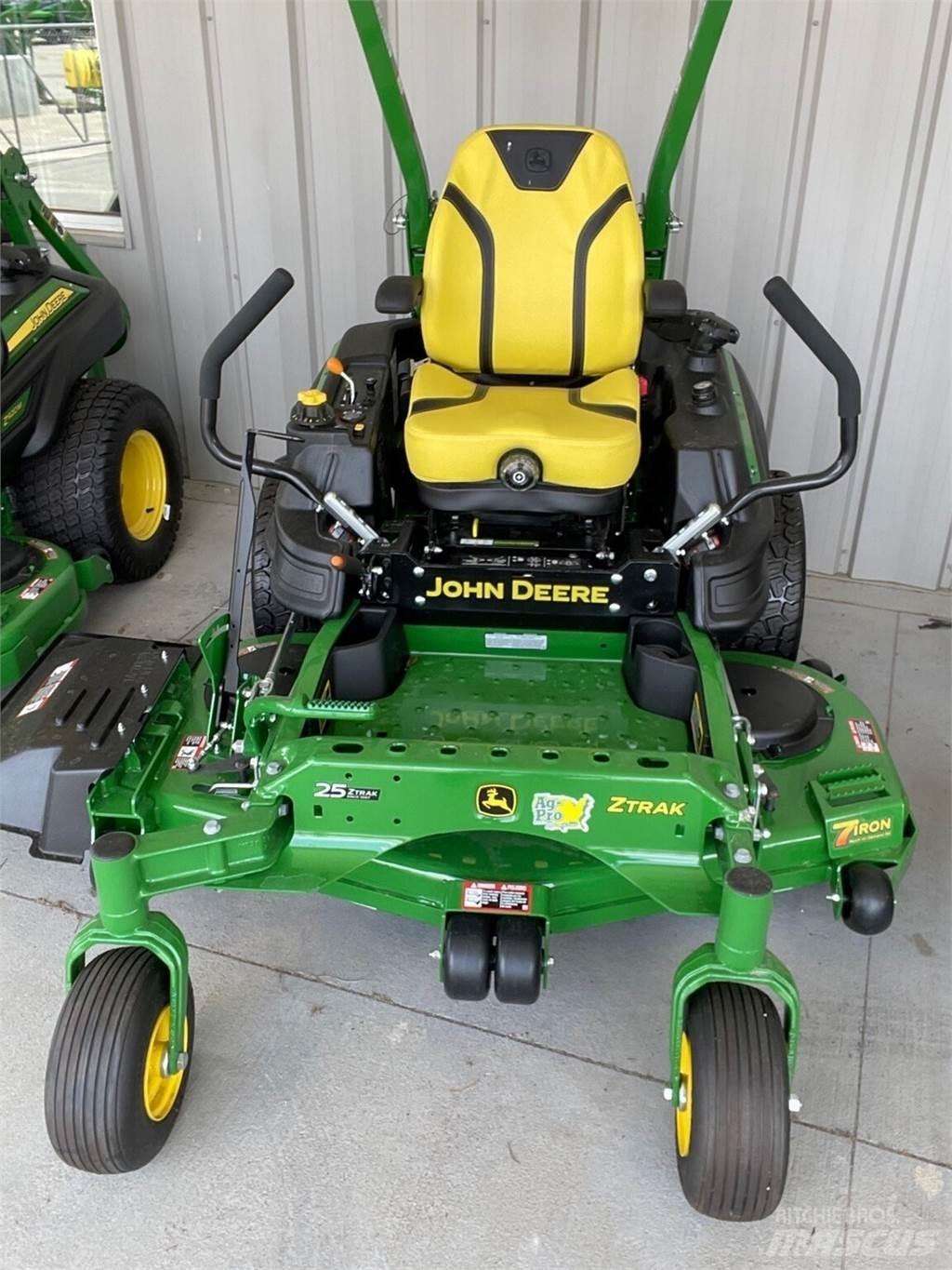 John Deere Z930M 零回转割草机