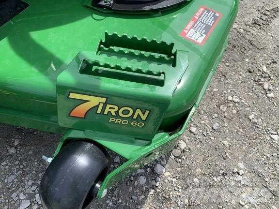 John Deere Z930M 零回转割草机