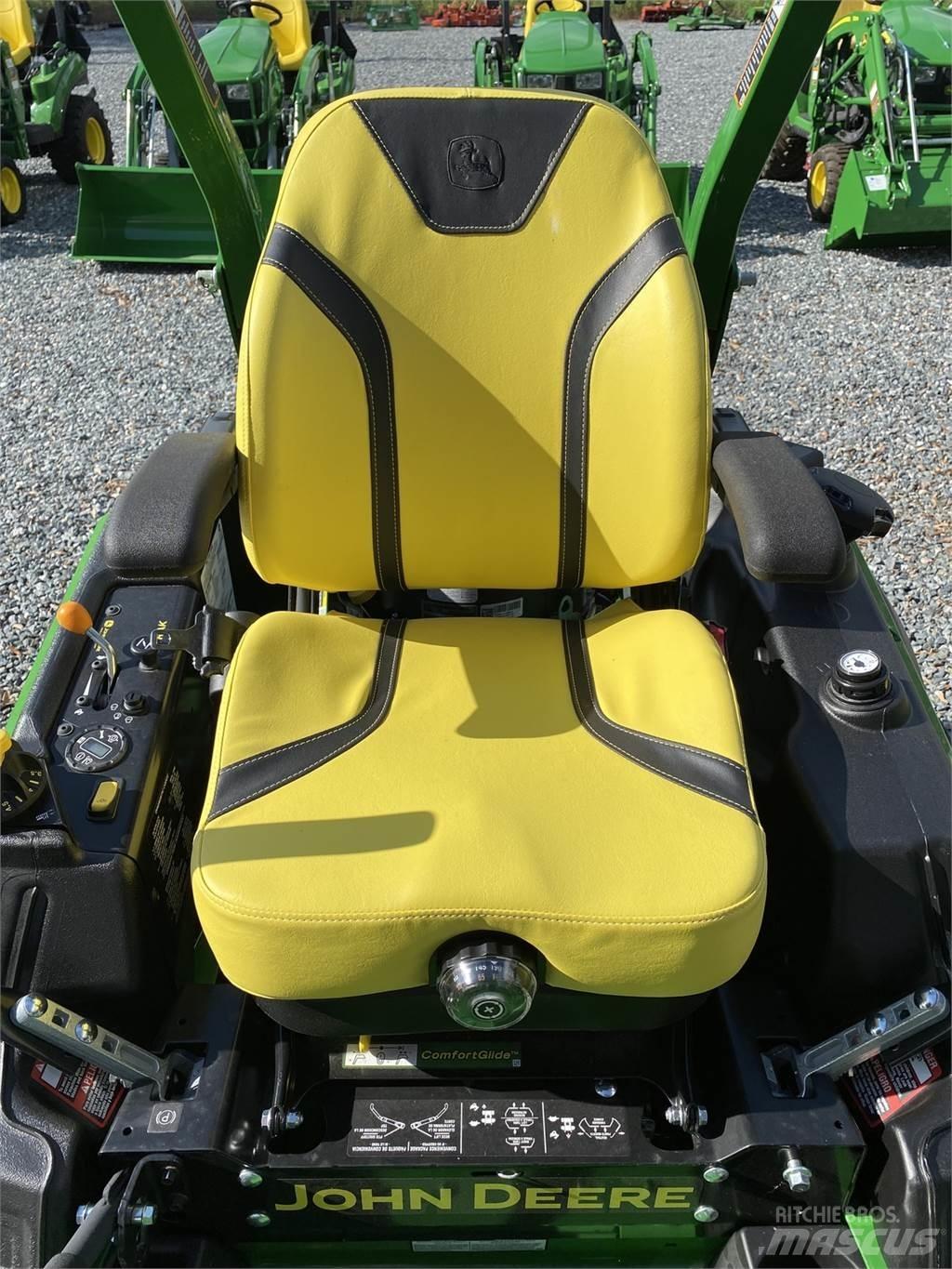 John Deere Z930M 零回转割草机