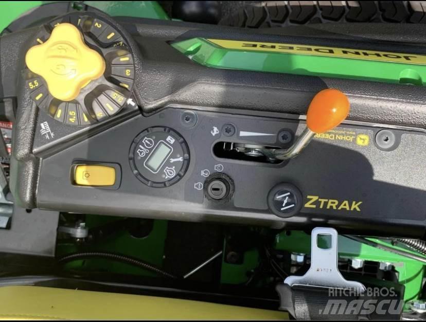 John Deere Z930M 零回转割草机