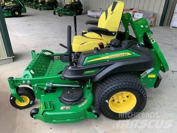 John Deere Z950M 零回转割草机