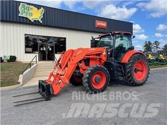Kubota M7-132 小型拖拉机