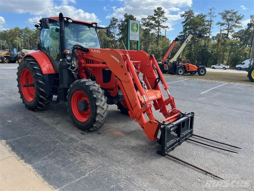 Kubota M7-132 小型拖拉机