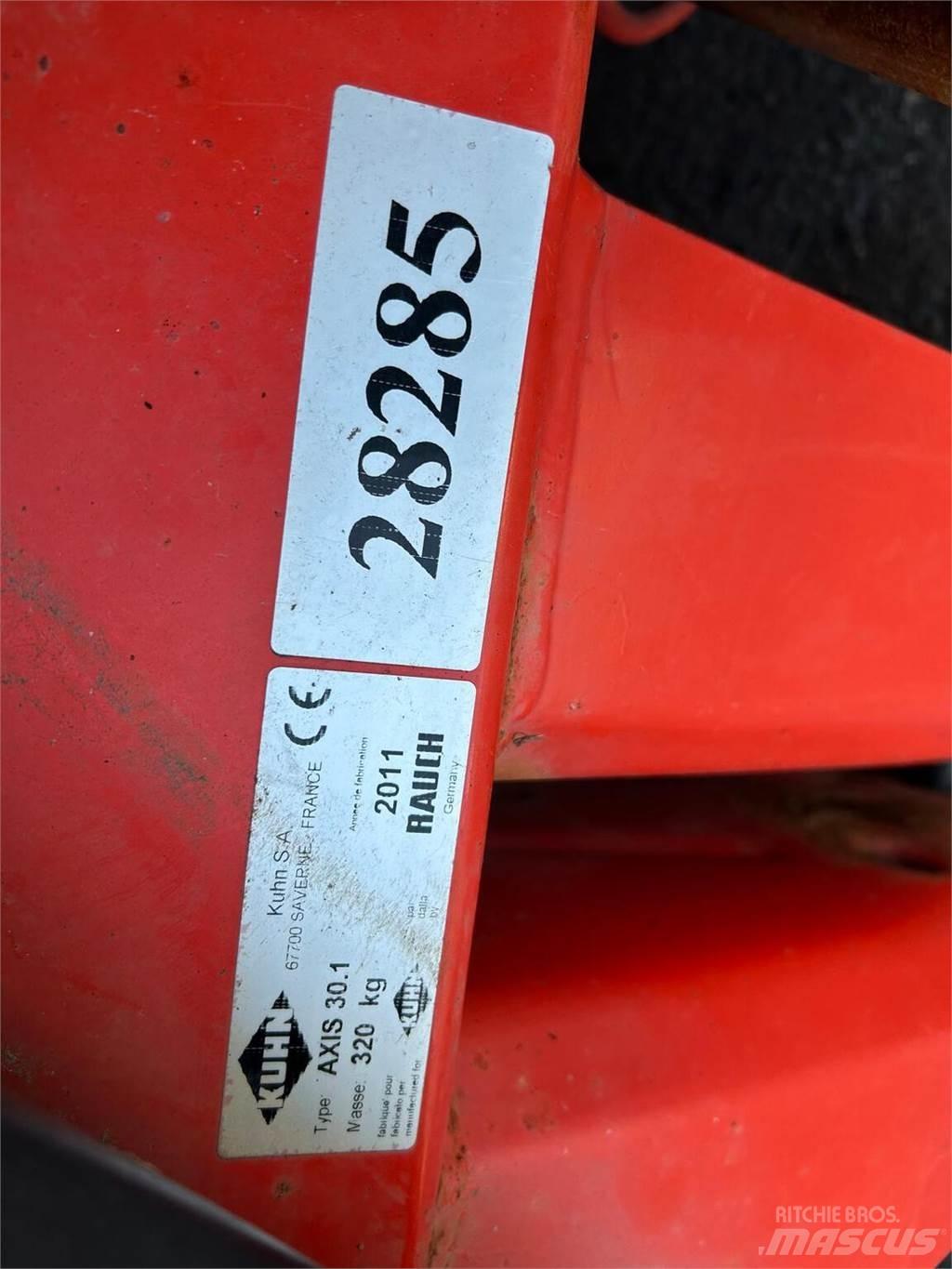 Kuhn Axis 30.1 矿物肥料撒播机