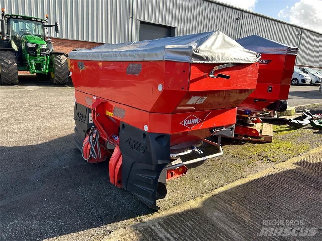 Kuhn Axis 30.1 矿物肥料撒播机