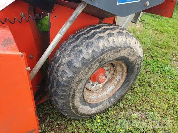 Kuhn FC 303 GC 割草调节装置