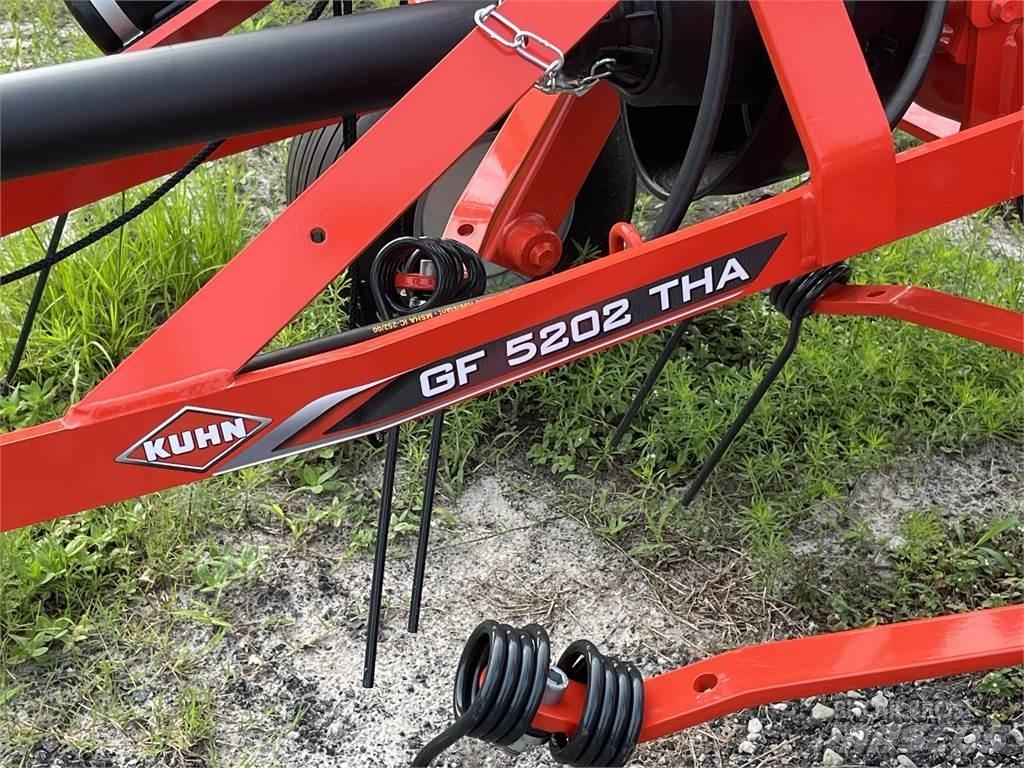 Kuhn GF5202THA 犁耙和摊草机
