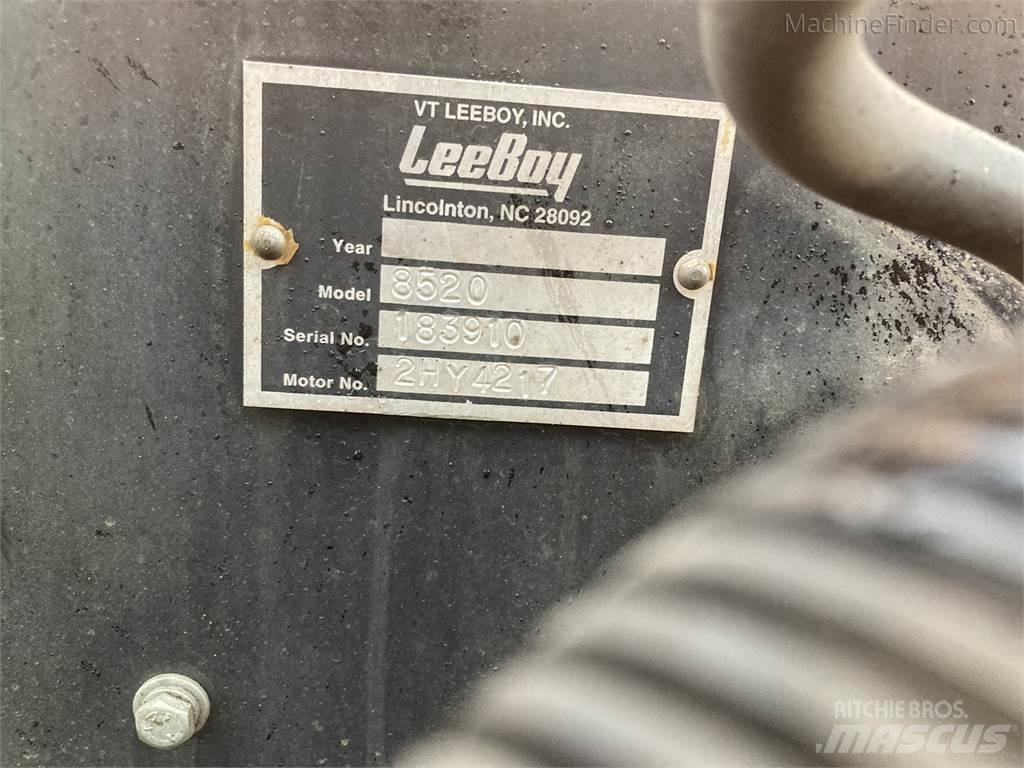 LeeBoy 8520 沥青摊铺机