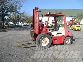 Manitou MCE25H 其他叉车