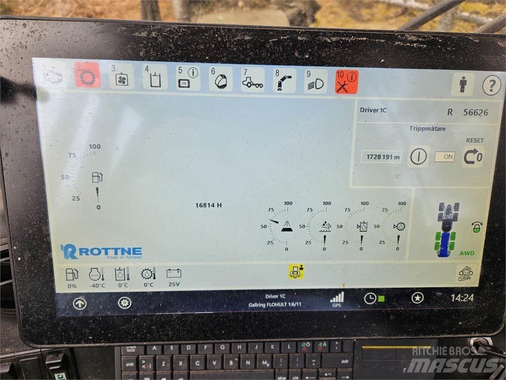 Rottne H11D 收割机