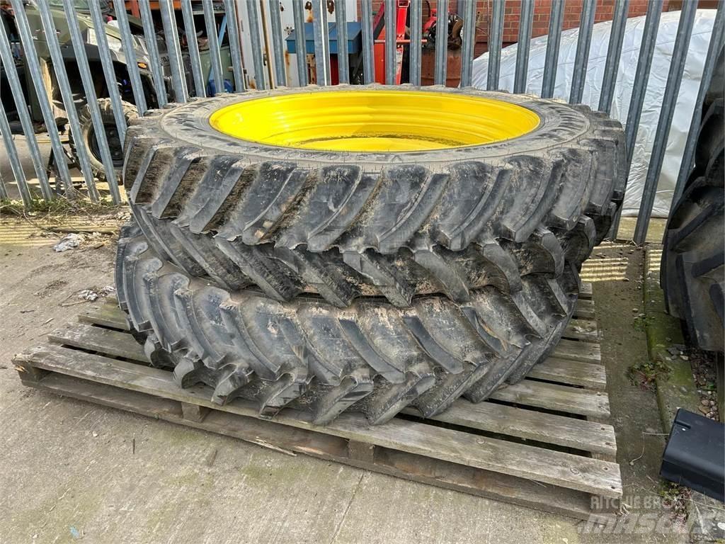  Row Crop Tyres 轮胎、车轮、轮圈