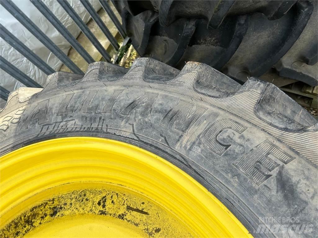  Row Crop Tyres 轮胎、车轮、轮圈