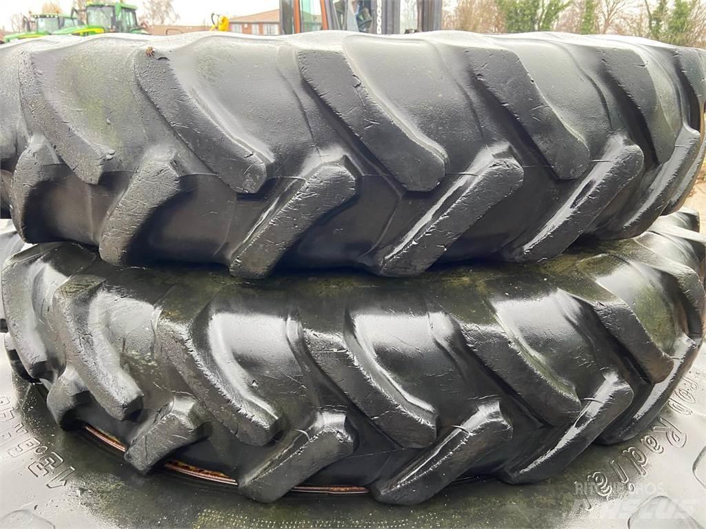  Row Crop Wheels 轮胎、车轮、轮圈