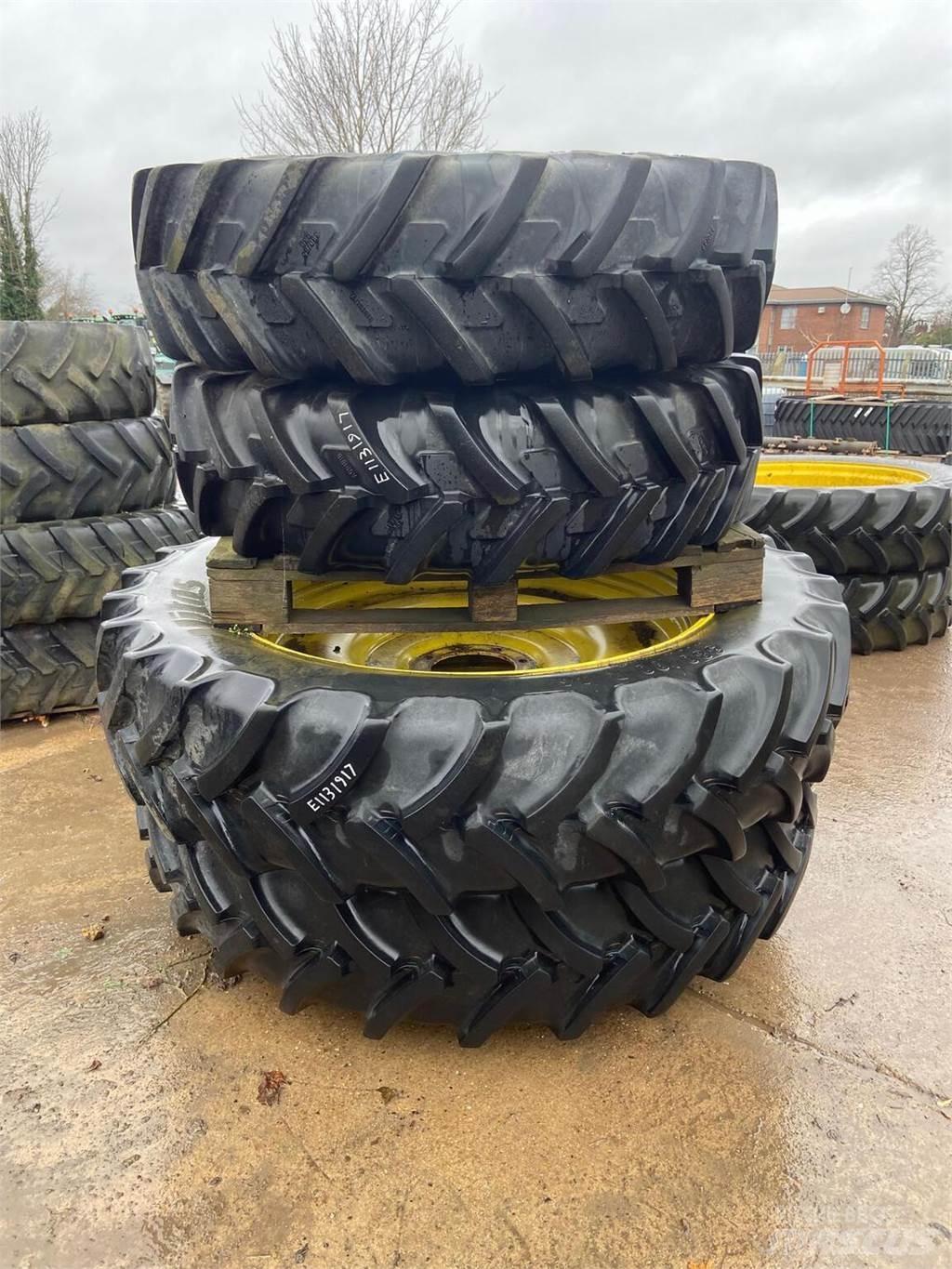  Row Crop Wheels 轮胎、车轮、轮圈