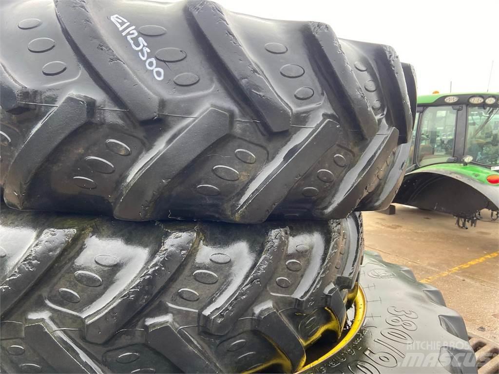  Row Crop Wheels 轮胎、车轮、轮圈