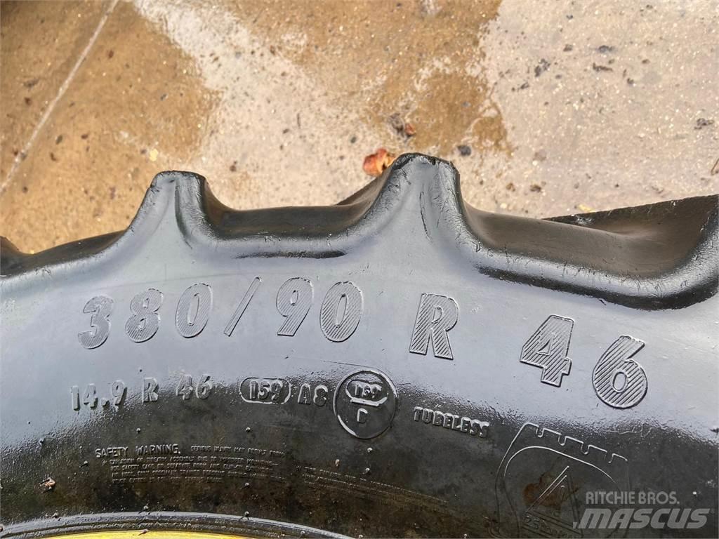  Row Crop Wheels 轮胎、车轮、轮圈