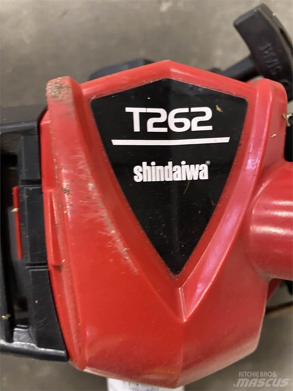 Shindaiwa T262 高尔夫球车