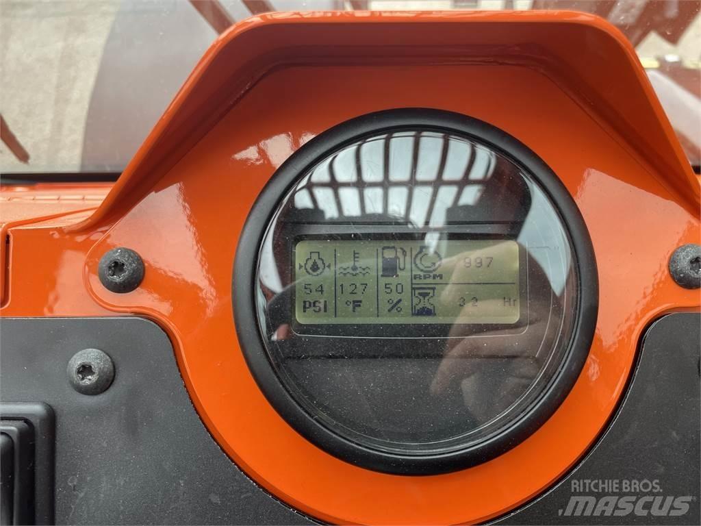 SkyTrak 8042 伸缩臂叉装车|叉装车